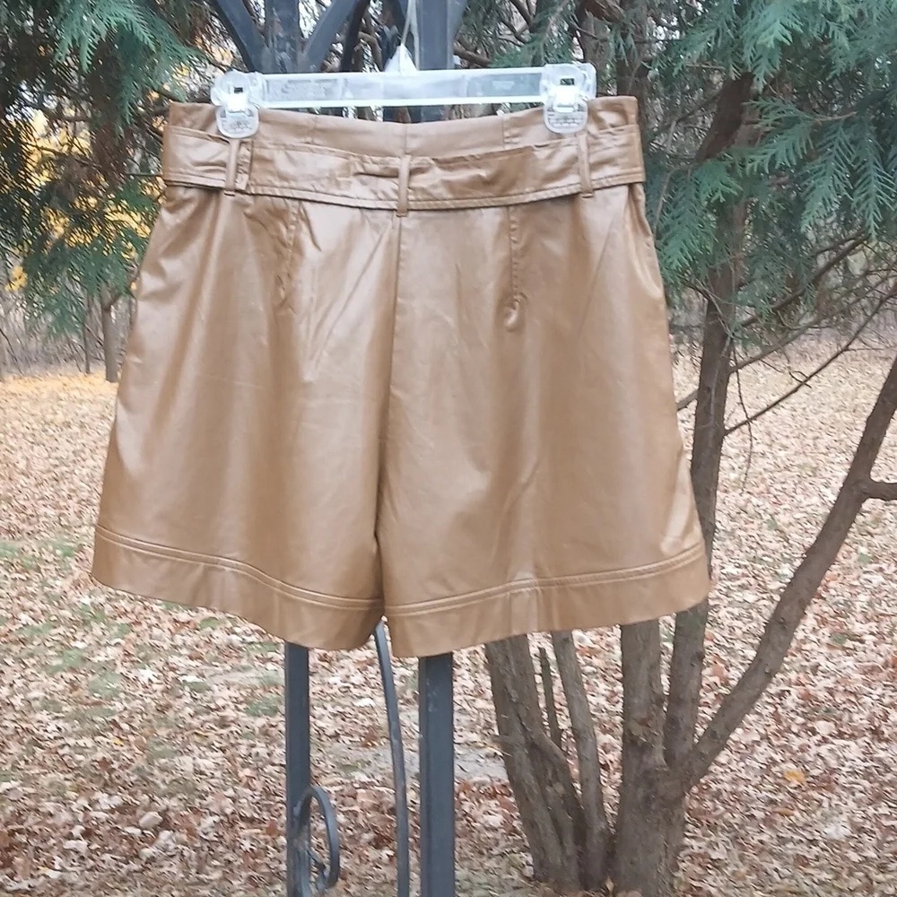 Kori America High Waist Brown Faux Leather Shorts Sz L